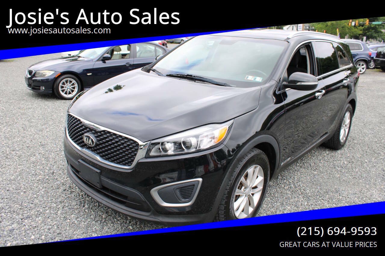 Used 2016 Kia Sorento LX w/ LX Convenience Package