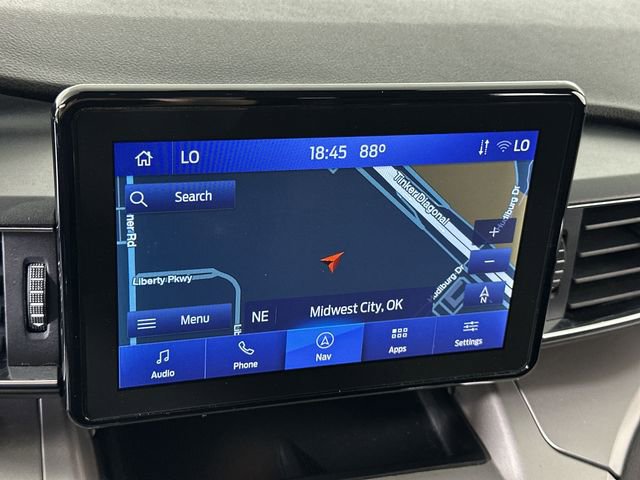 Used 2022 Ford Explorer XLT w/ Equipment Group 202A image 14