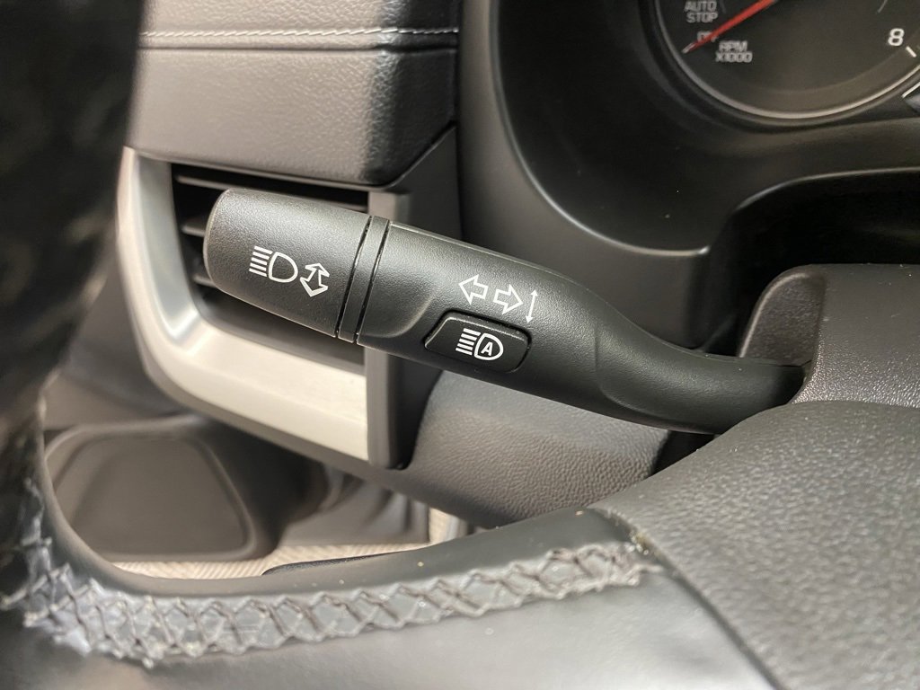 Used 2024 GMC Terrain SLT image 26