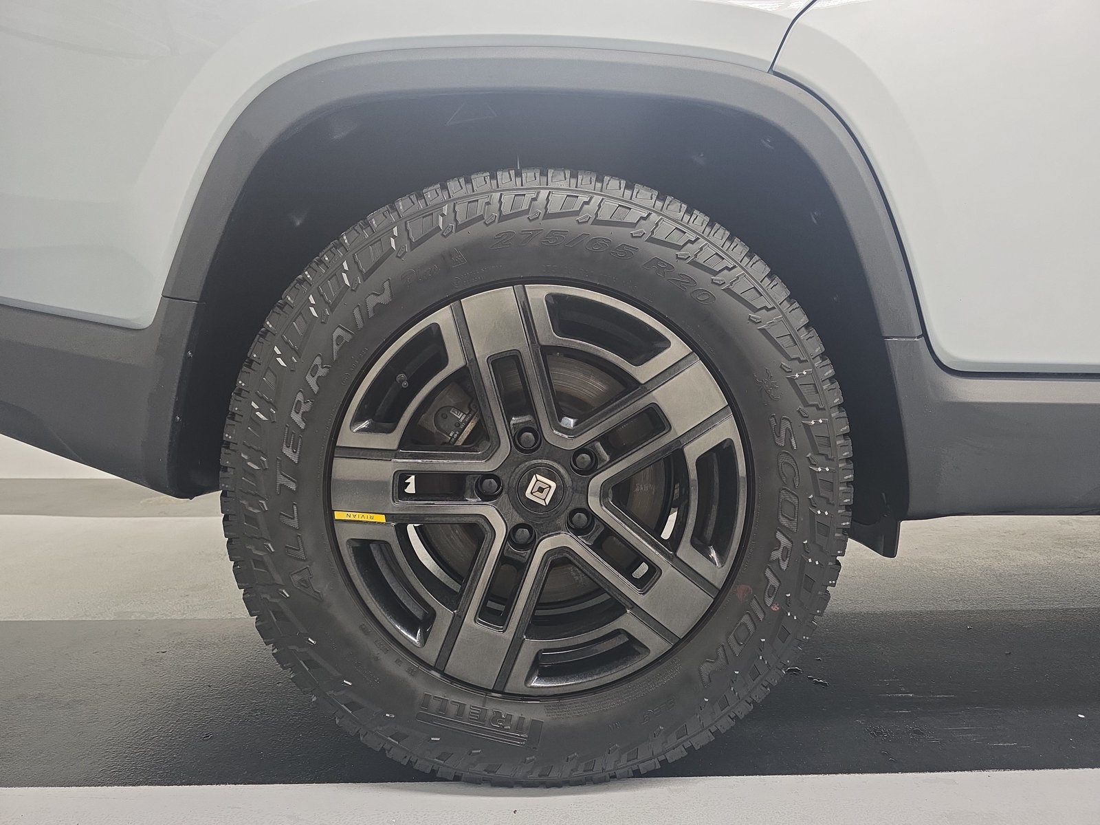 Used 2024 Rivian R1T Adventure Dual AWD/4WD image 12