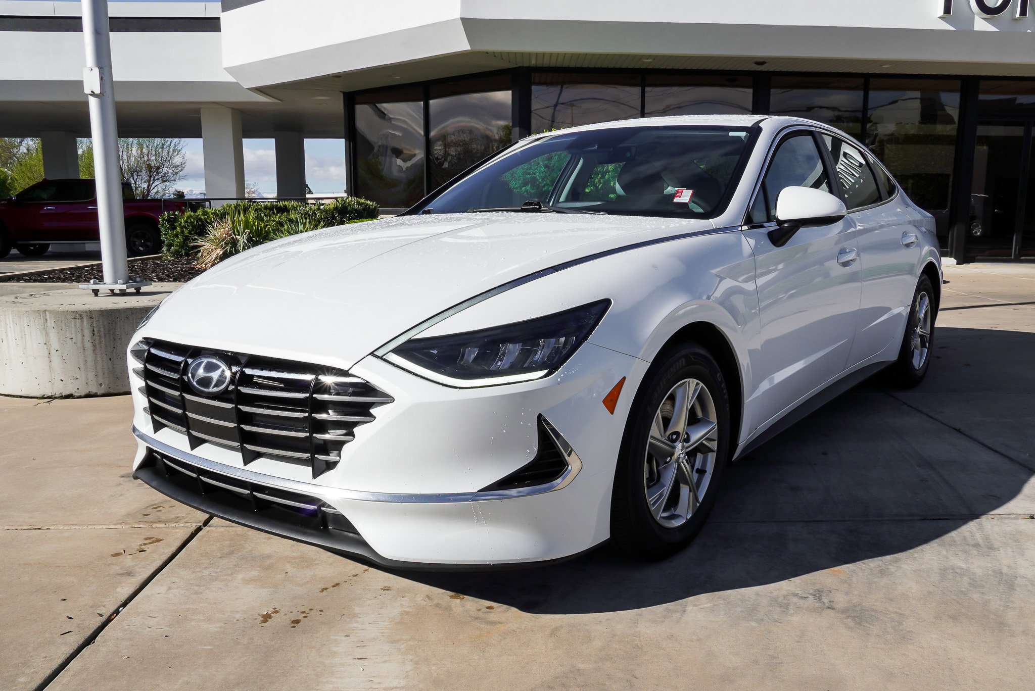 Used 2022 Hyundai Sonata SE image 4
