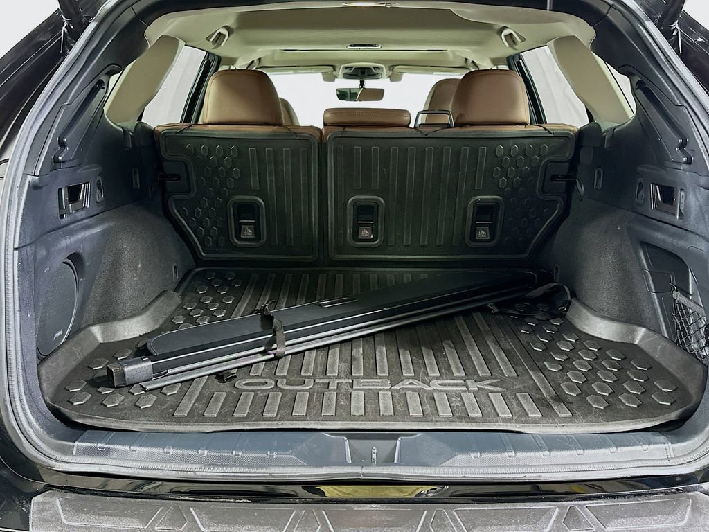 Used 2021 Subaru Outback Touring XT image 16