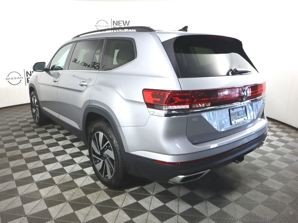 Used 2024 Volkswagen Atlas SE image 7