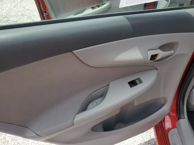 Used 2009 Toyota Corolla S FWD image 26