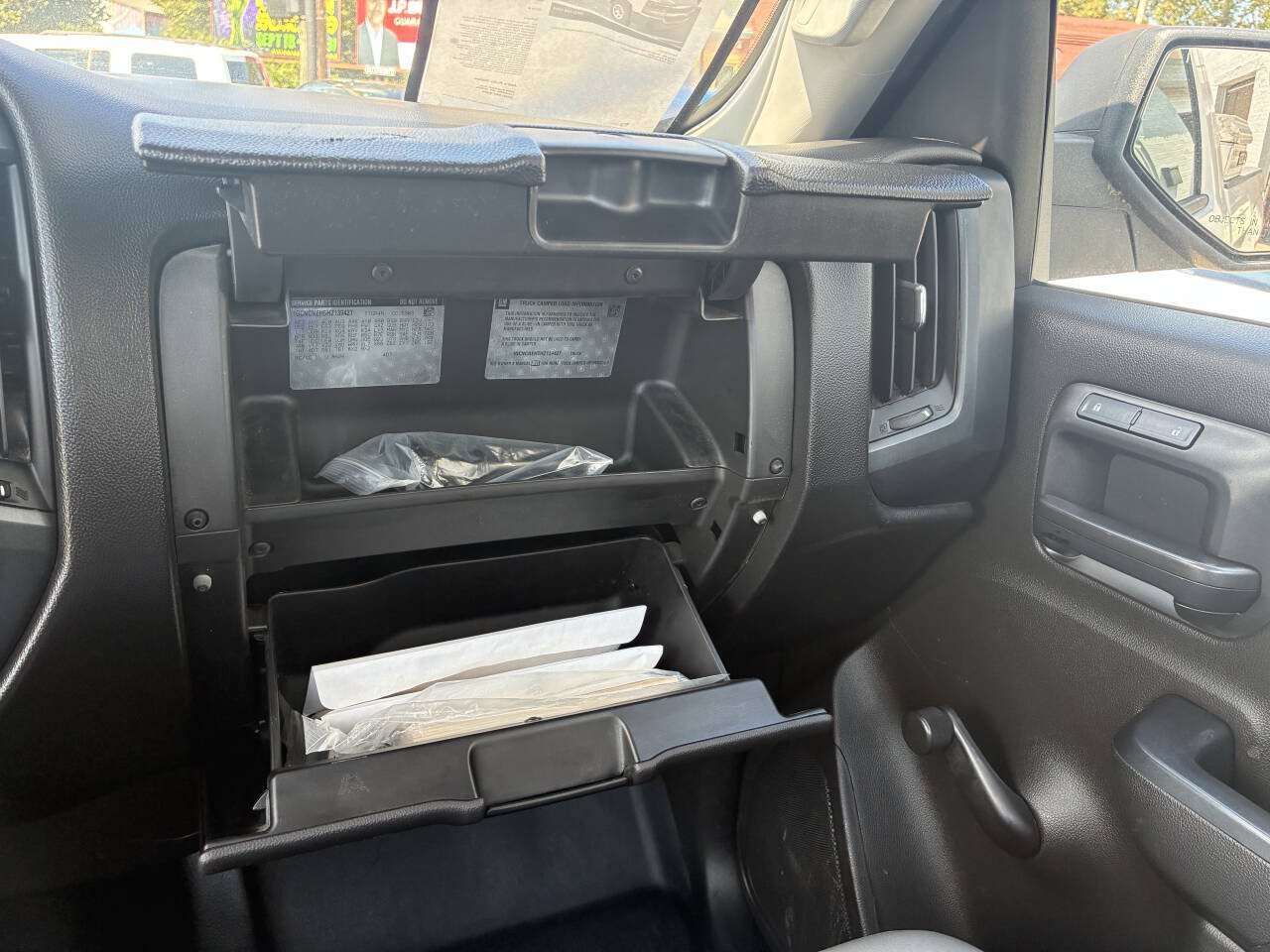 Used 2017 Chevrolet Silverado 1500 W/T RWD image 19