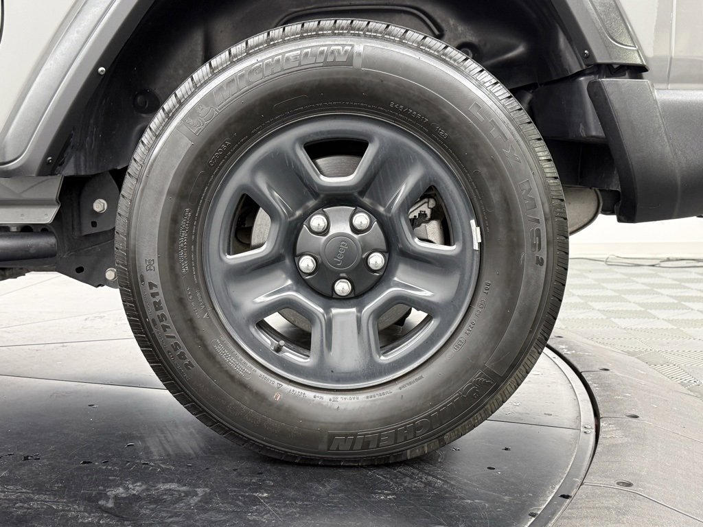 Used 2021 Jeep Wrangler Sport image 12