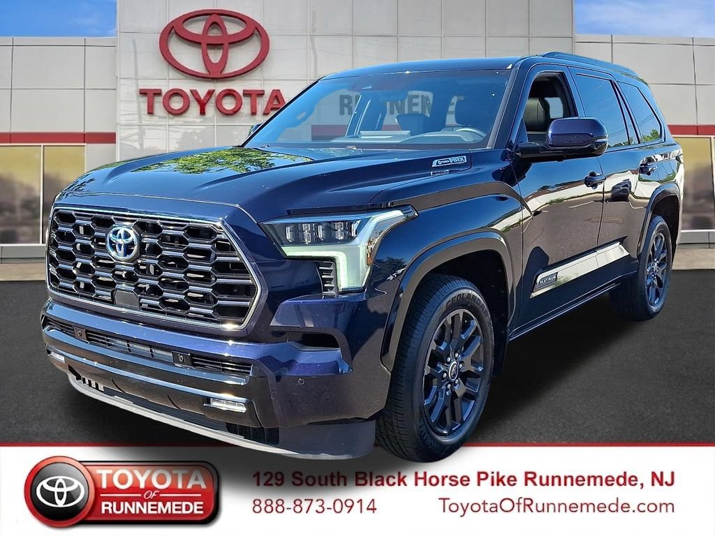 Certified 2023 Toyota Sequoia Platinum AWD/4WD image 3