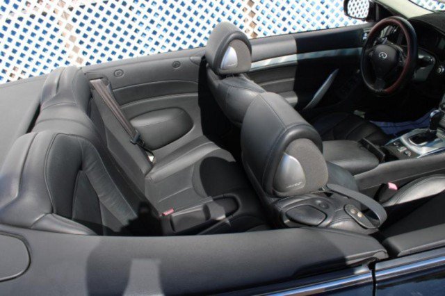Used 2011 INFINITI G37 Convertible w/ Premium Pkg RWD image 22