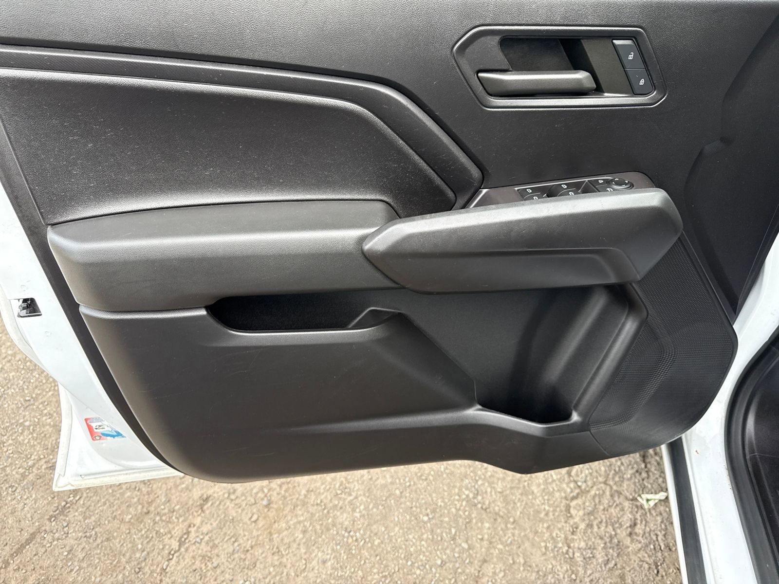 Used 2023 Chevrolet Colorado W/T image 10