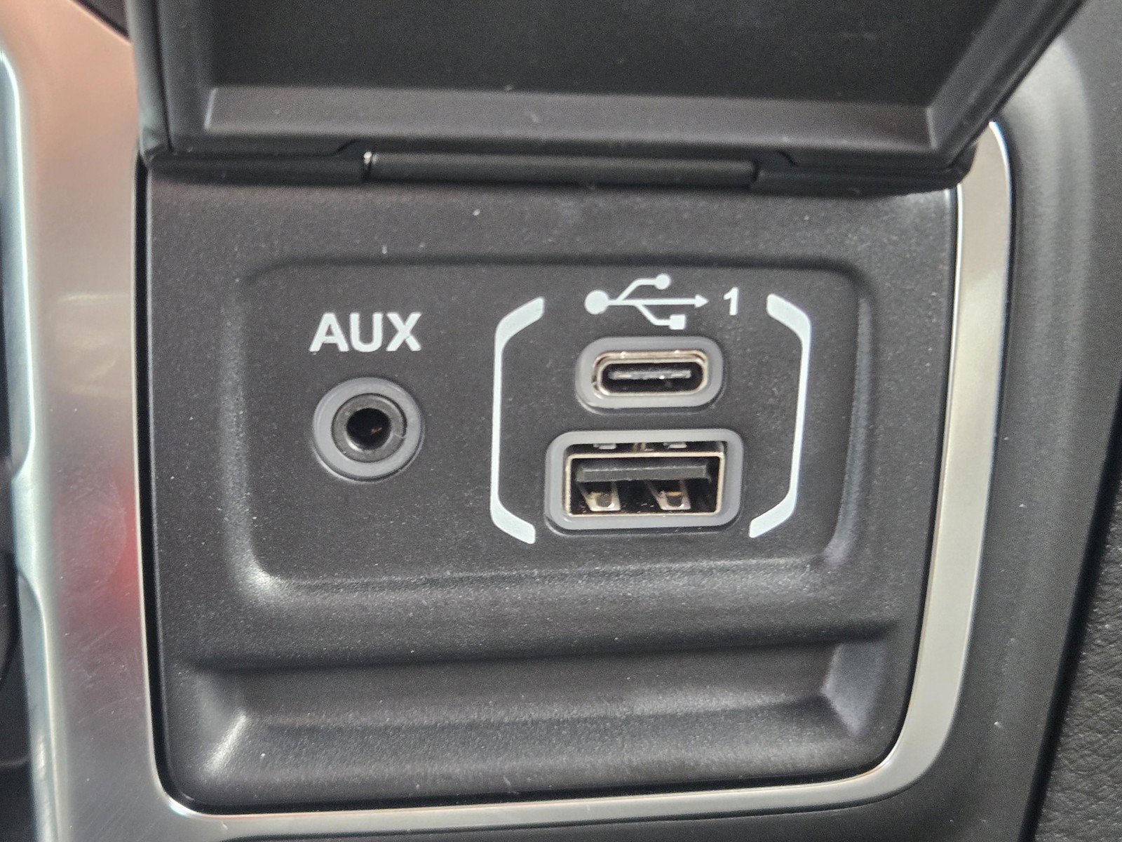 Used 2026 Jeep Wrangler Unlimited Rubicon AWD/4WD image 26