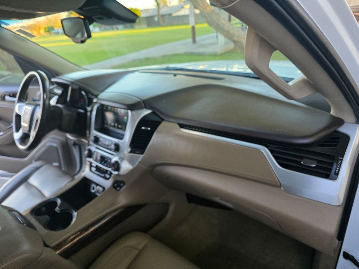 Used 2018 GMC Yukon XL SLT w/ Open Road Package image 23