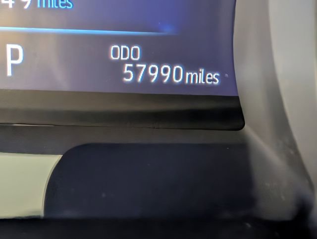 Used 2021 Toyota Camry SE image 18