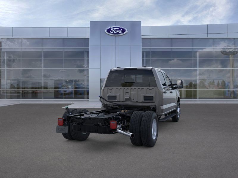 New 2025 Ford F350 XL w/ XL Chrome Package image 8