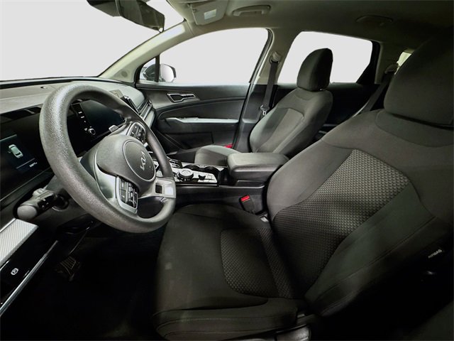 Used 2023 Kia Sportage LX image 15