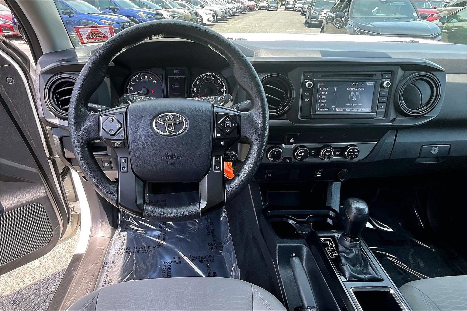 Used 2019 Toyota Tacoma SR w/ SX Package AWD/4WD image 5