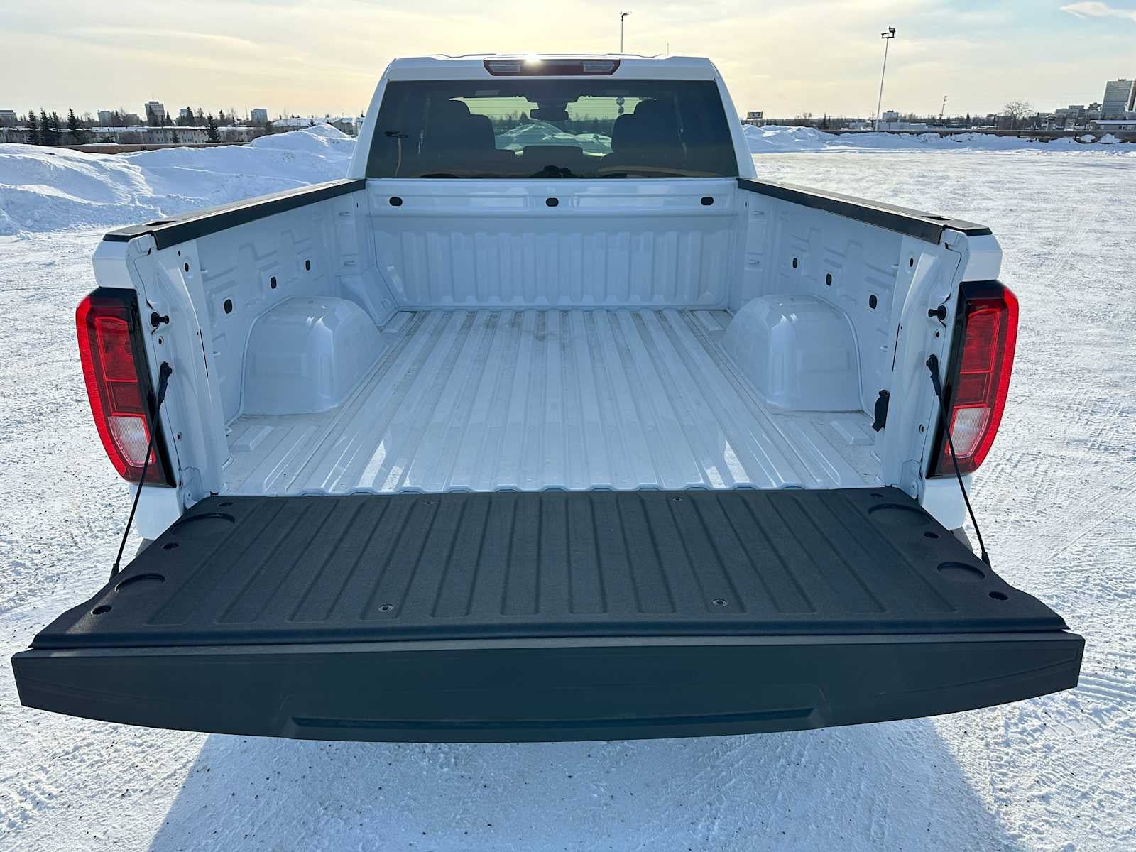 New 2026 GMC Sierra 1500 Pro w/ Convenience Package image 14