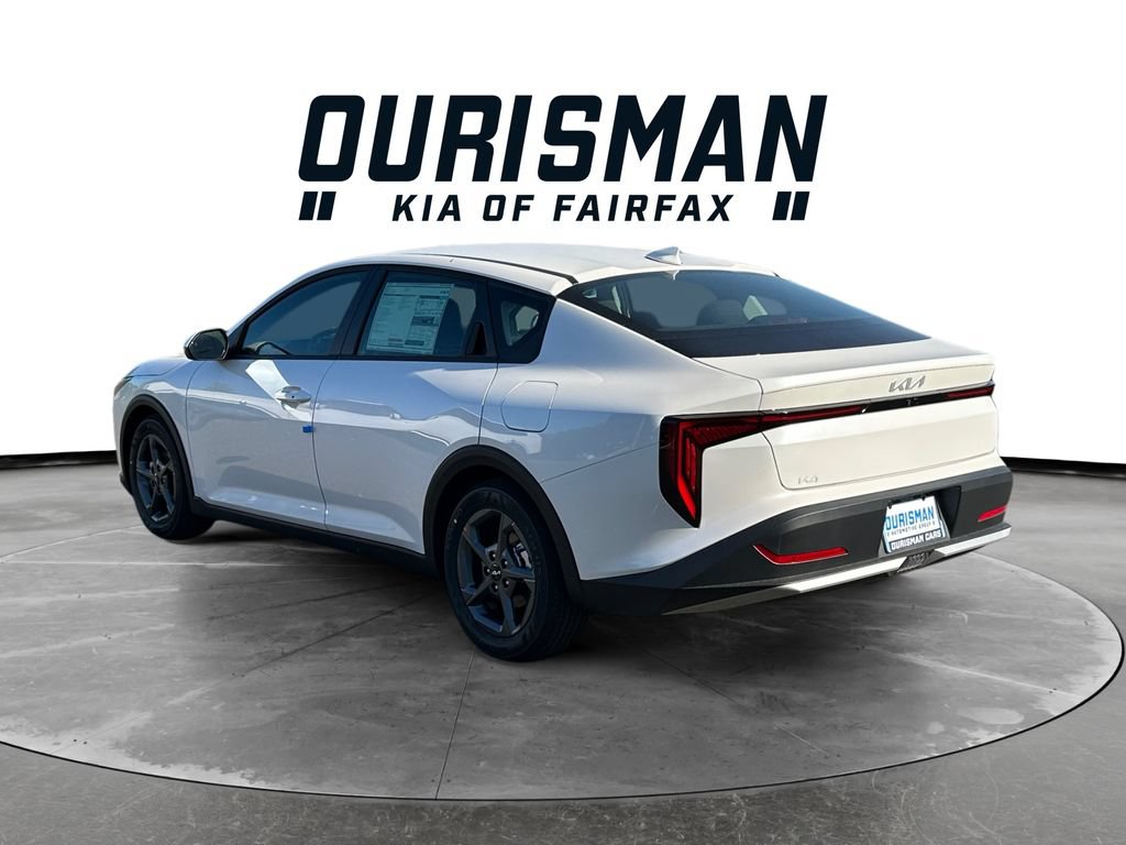 New 2026 Kia K4 FWD image 3