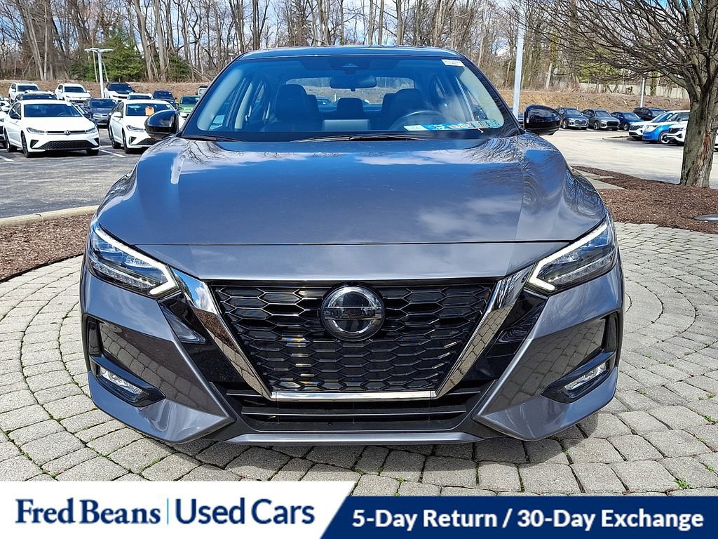 Used 2023 Nissan Sentra SR w/ SR Premium Package image 2