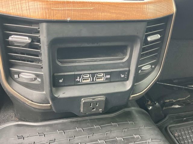 Used 2019 RAM 3500 Limited w/ Max Tow Package image 18