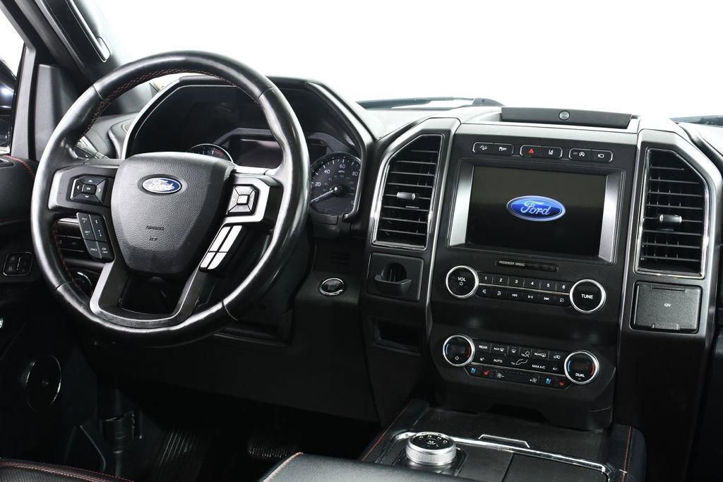 Used 2019 Ford Expedition Limited w/ Equipment Group 303A AWD/4WD image 8