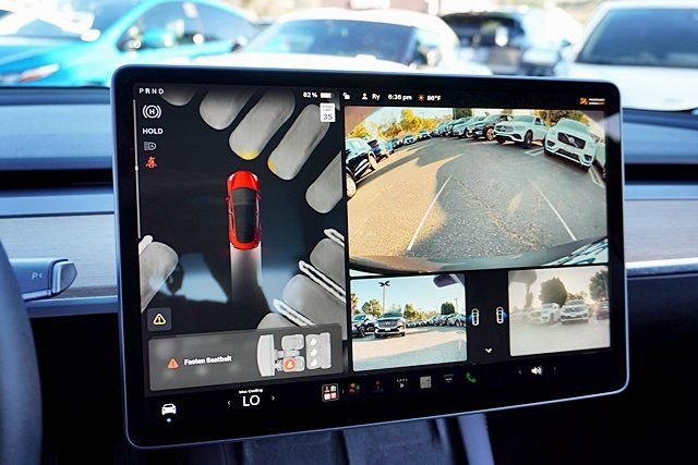 Used 2023 Tesla Model 3 Standard Range RWD image 33