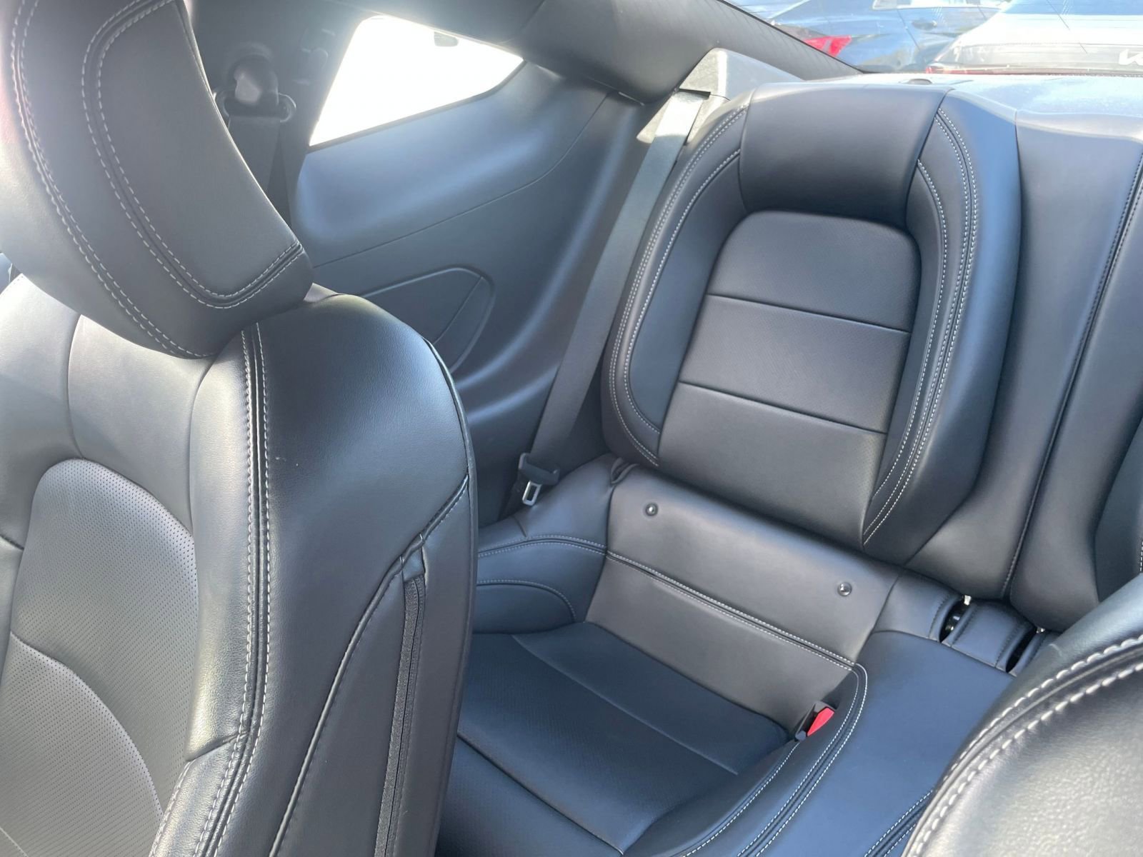 Used 2025 Ford Mustang GT Premium image 39