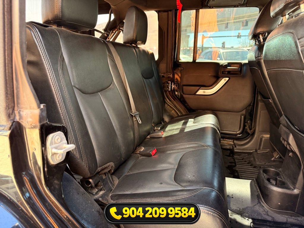 Used 2015 Jeep Wrangler Unlimited Sahara AWD/4WD image 23