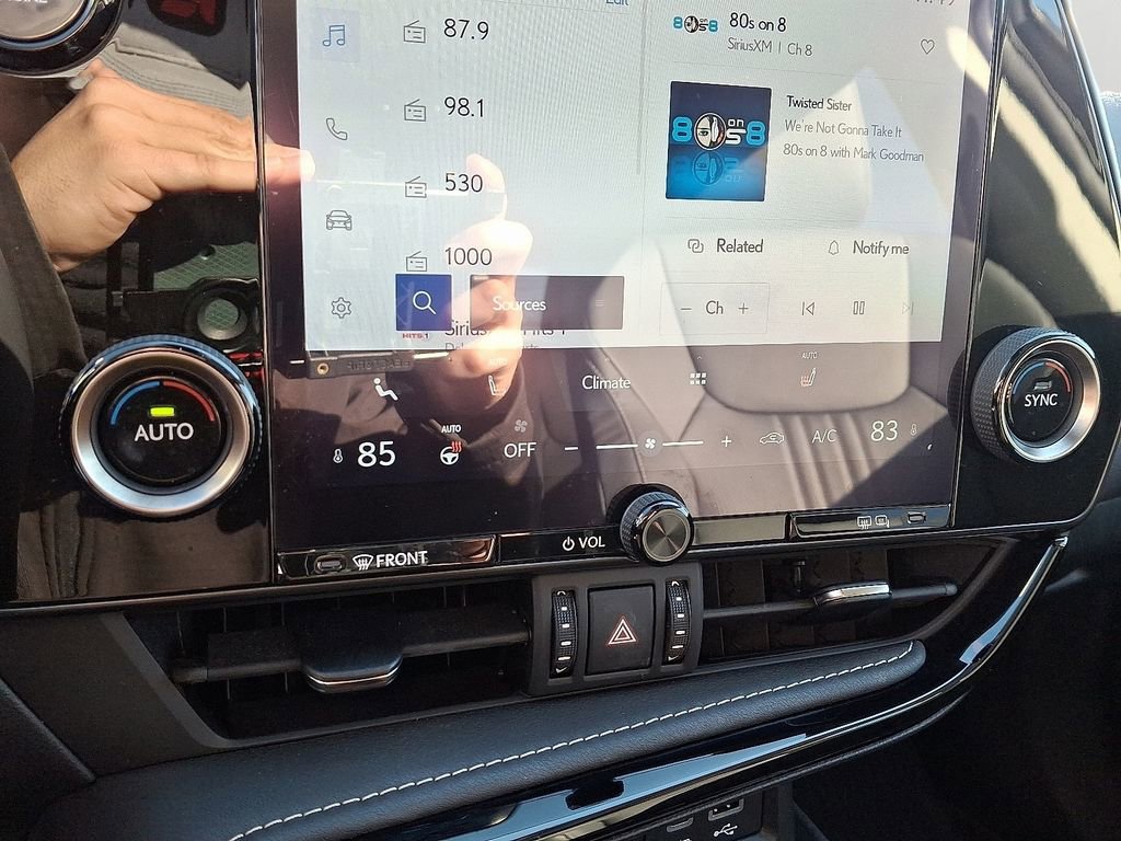 Used 2023 Lexus NX 350 AWD image 17