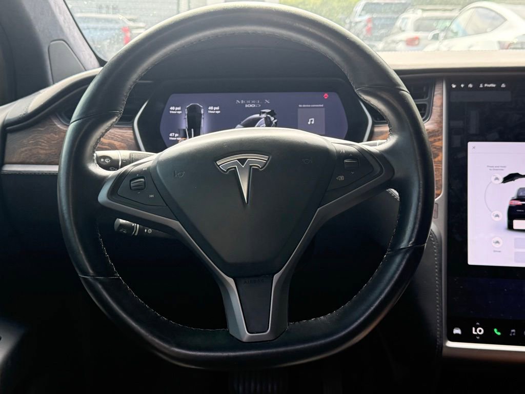 Used 2018 Tesla Model X 100D AWD/4WD image 11