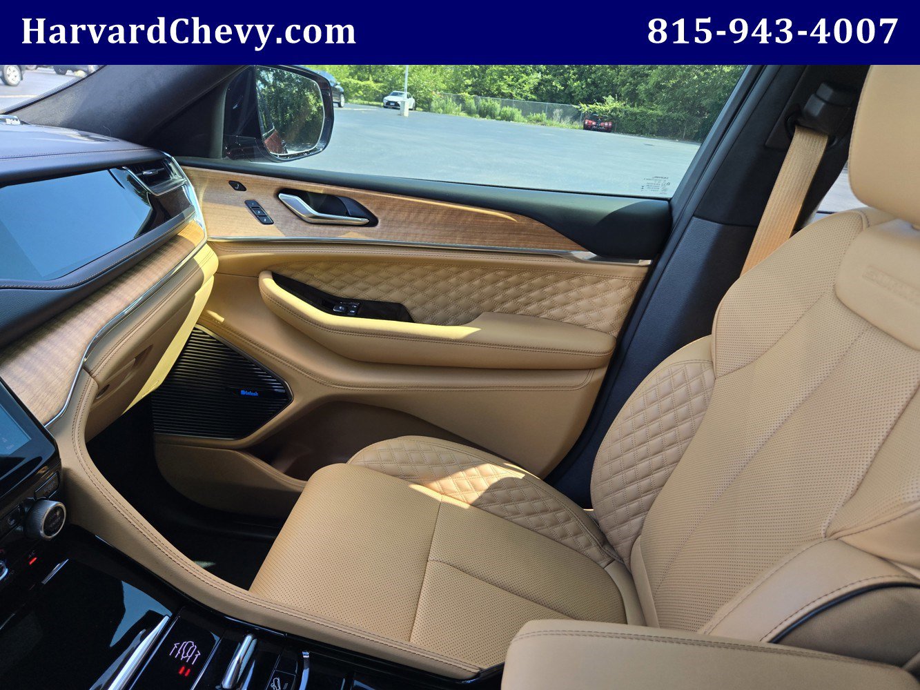 Used 2025 Jeep Grand Cherokee Summit w/ Adv Protech Group IV AWD/4WD image 15