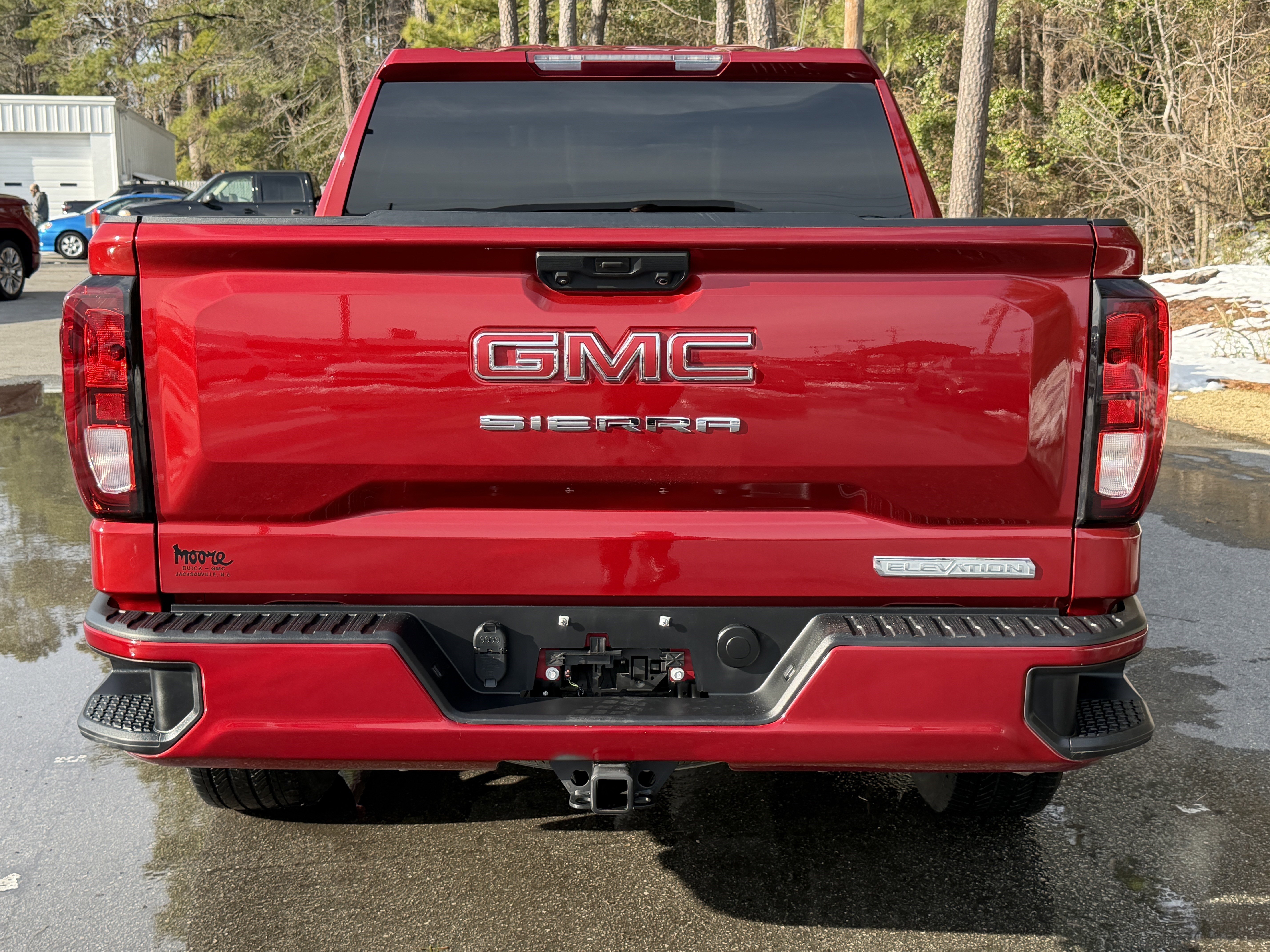 Used 2024 GMC Sierra 1500 Elevation image 9