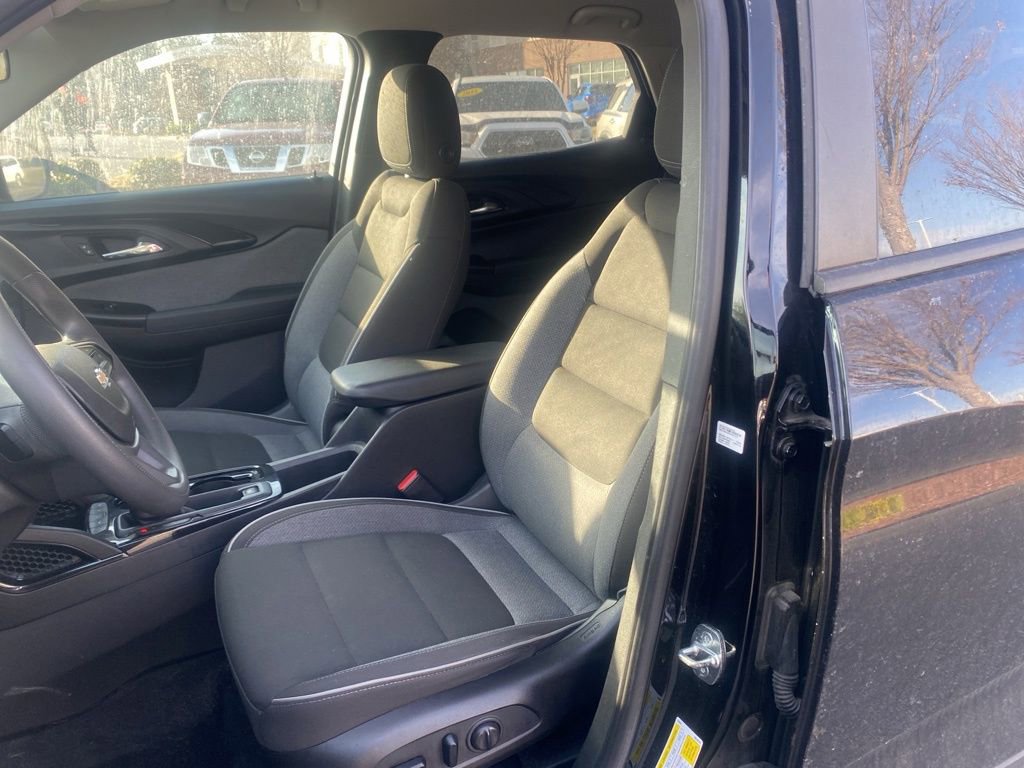 Used 2022 Chevrolet TrailBlazer LT image 12