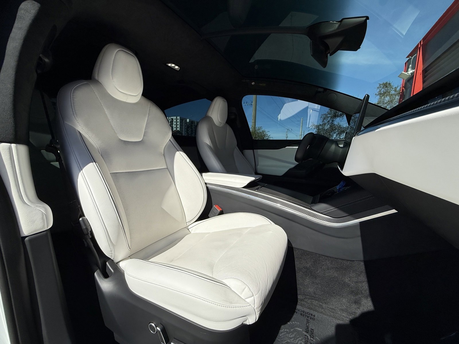 Used 2022 Tesla Model X Plaid image 20