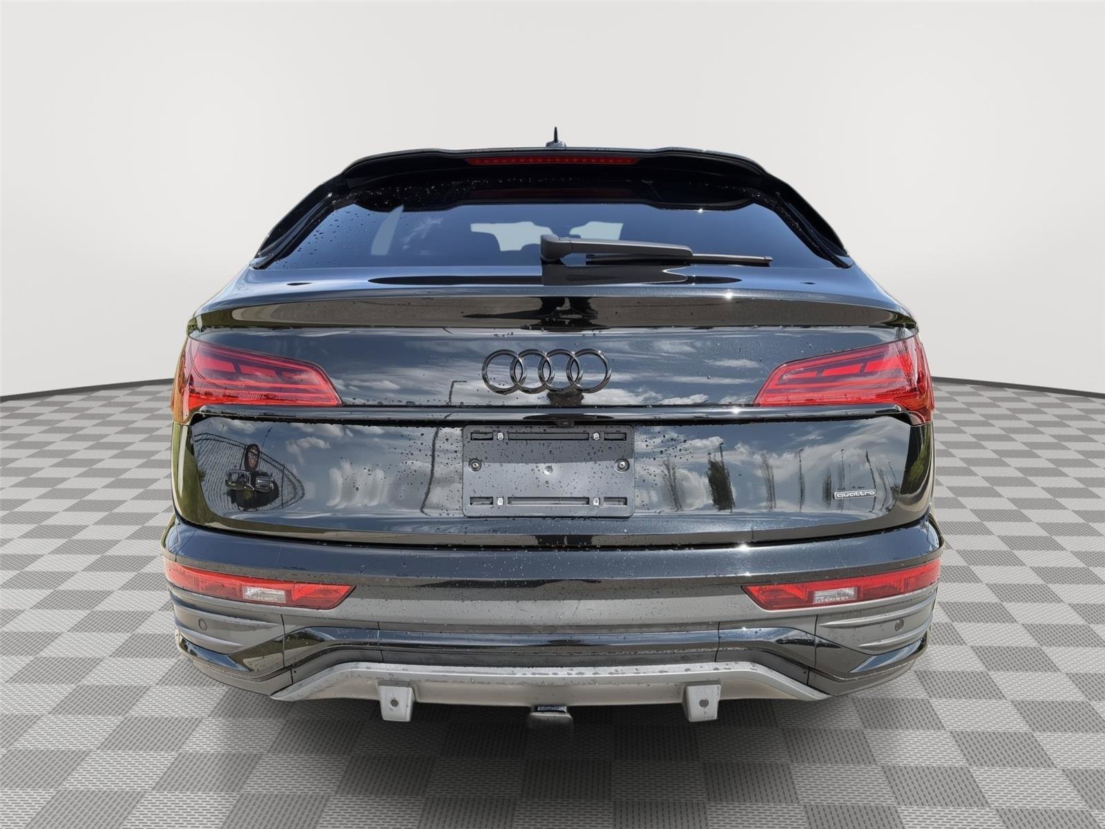 Used 2023 Audi Q5 2.0T Premium Plus w/ Premium Plus Package image 4