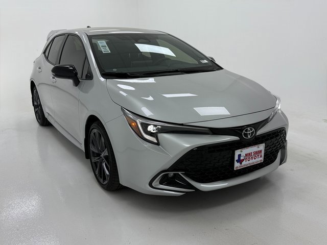 New 2026 Toyota Corolla XSE image 2