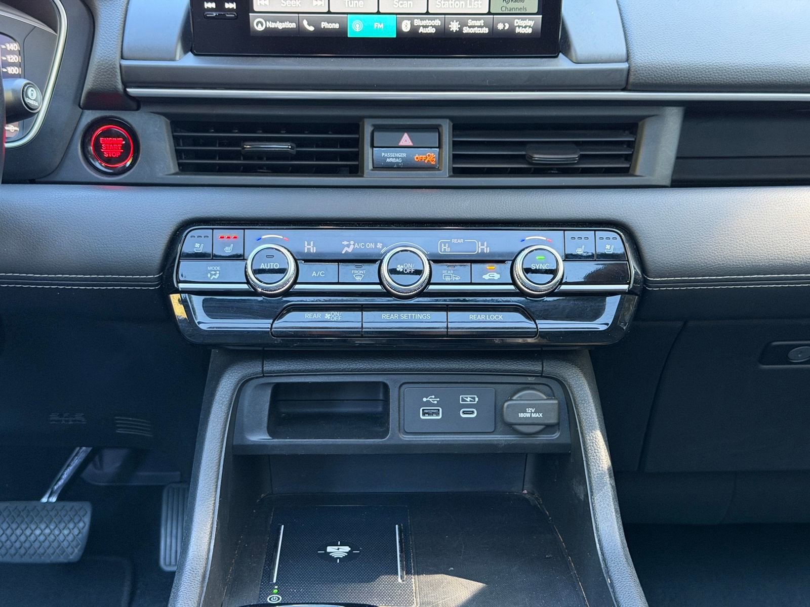 Used 2023 Honda Pilot Elite image 21