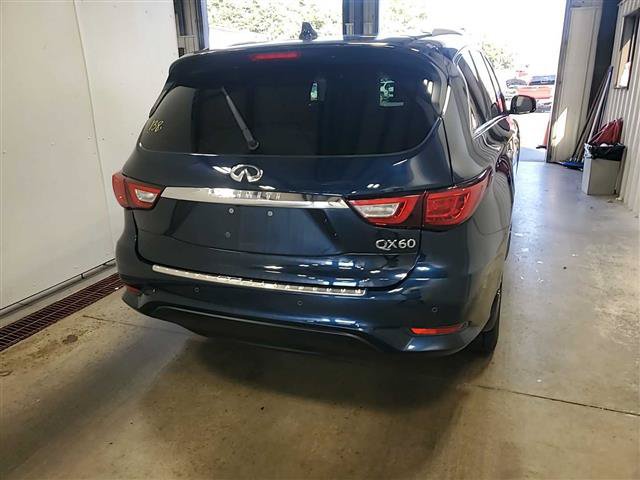 Used 2017 INFINITI QX60 FWD w/ Deluxe Technology Package image 15