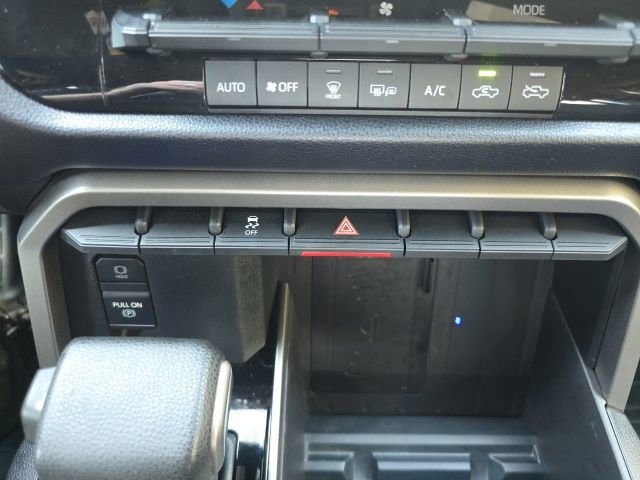 Used 2025 Toyota Tundra SR5 w/ SR5 Convenience Package AWD/4WD image 22