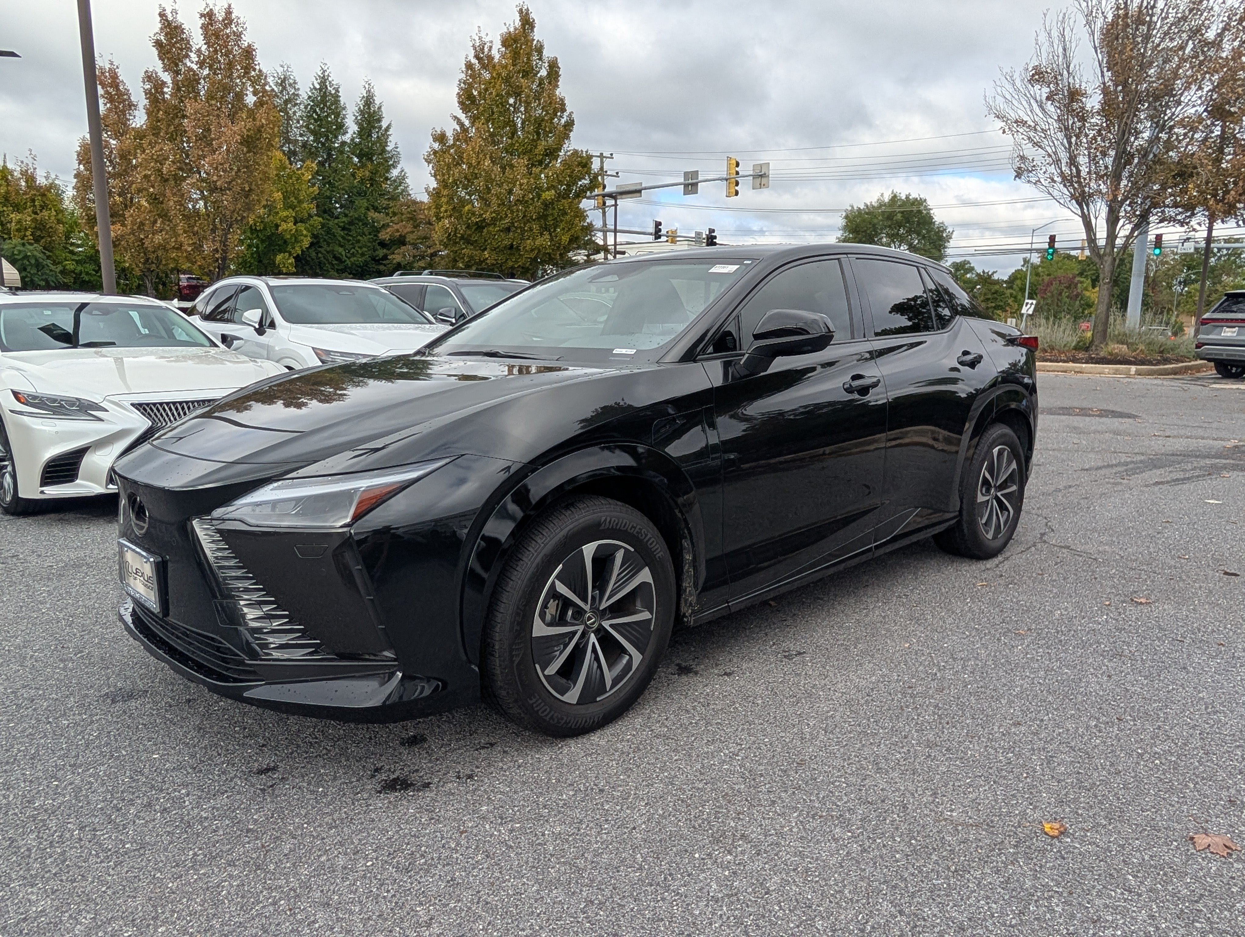 Certified 2023 Lexus RZ 450e Premium w/ Accessory Package (2T) AWD/4WD image 7