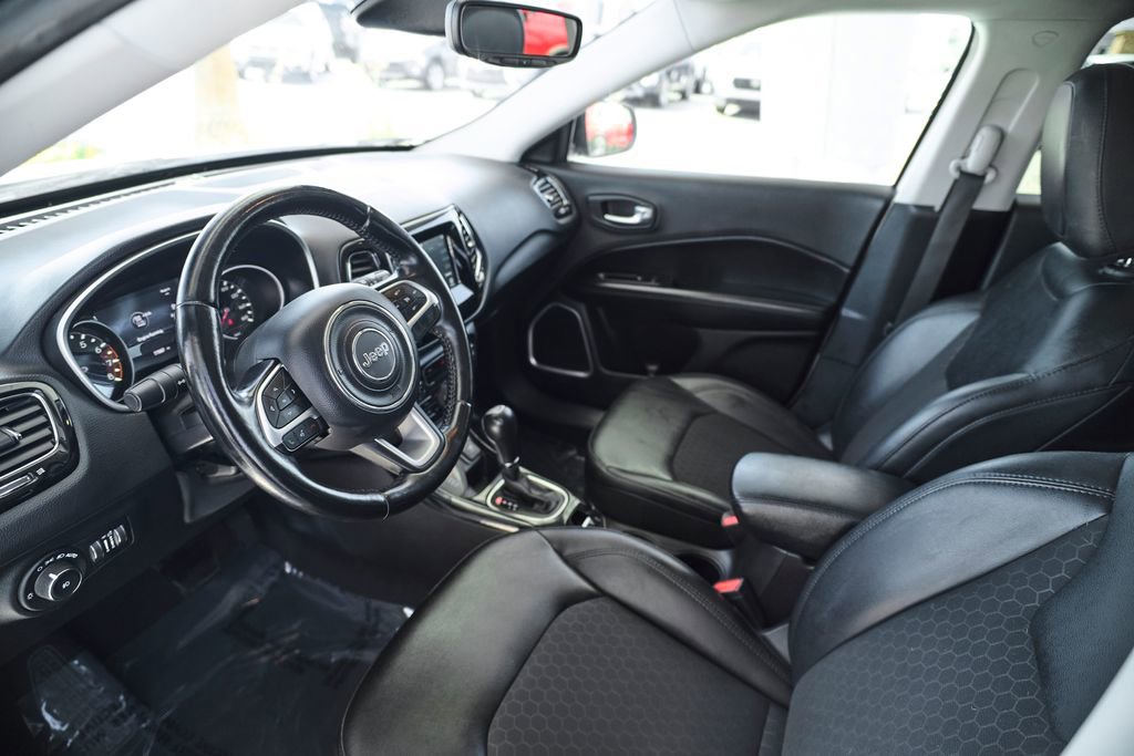 Used 2021 Jeep Compass Latitude AWD/4WD image 21
