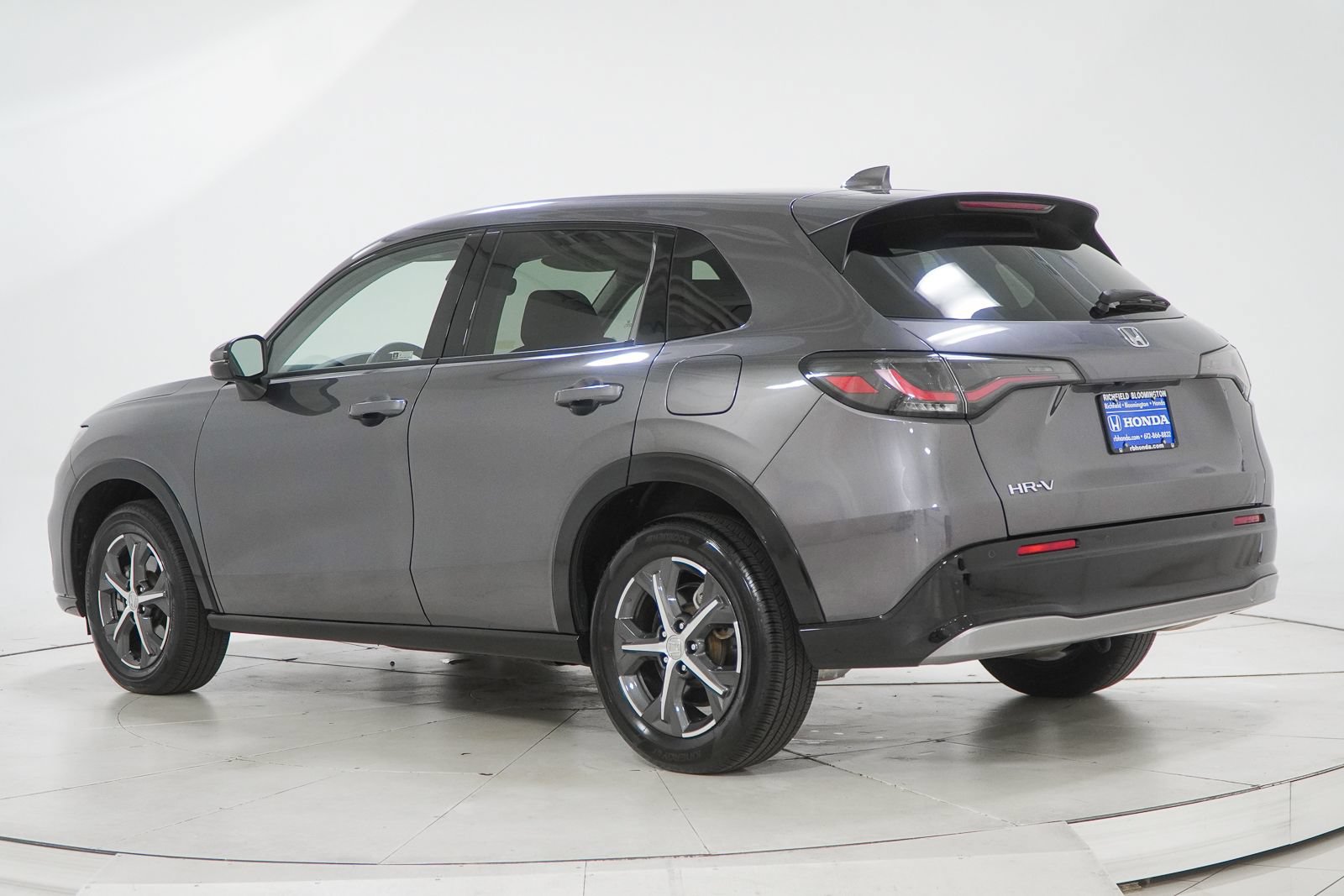 Certified 2024 Honda HR-V EX-L image 6