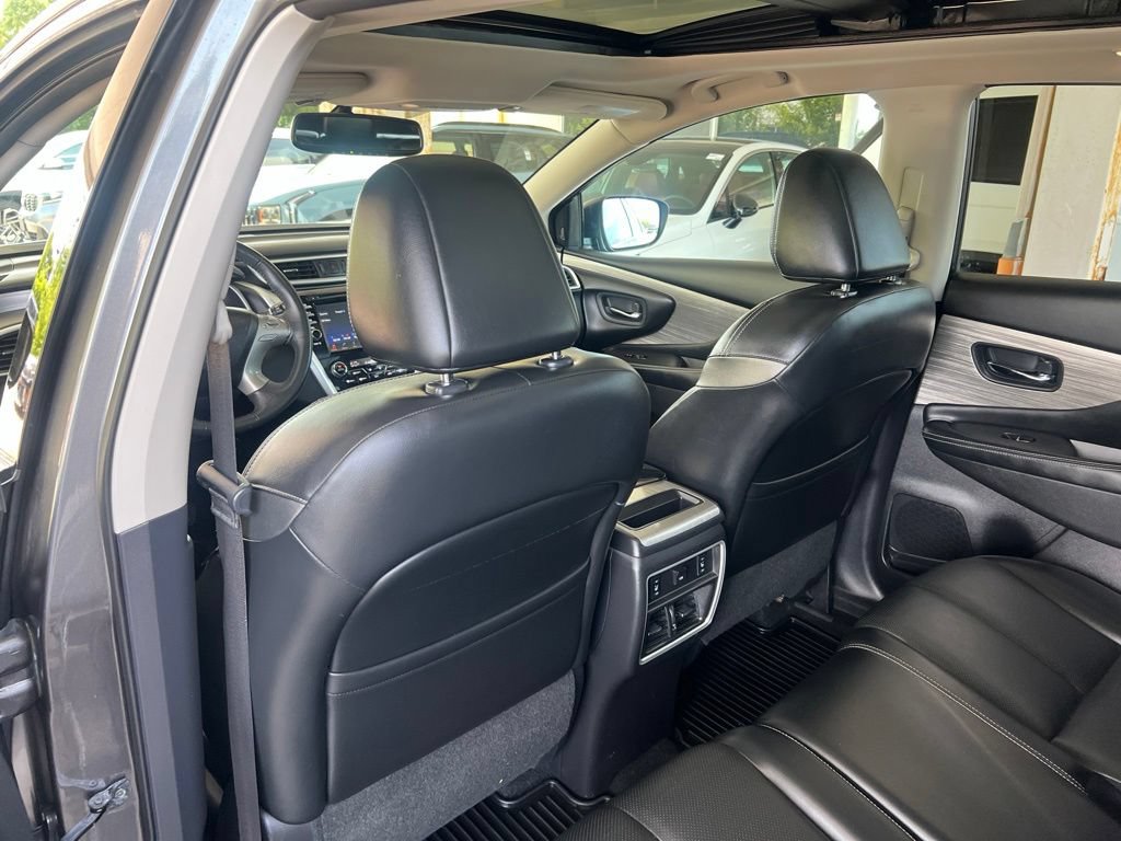 Used 2017 Nissan Murano Platinum w/ Platinum Technology Package AWD/4WD image 10