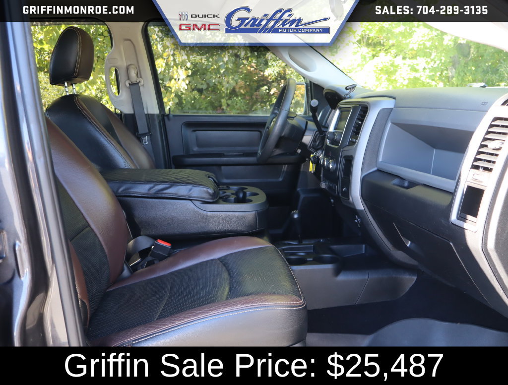 Used 2018 RAM 2500 Tradesman w/ Chrome Appearance Group AWD/4WD image 43