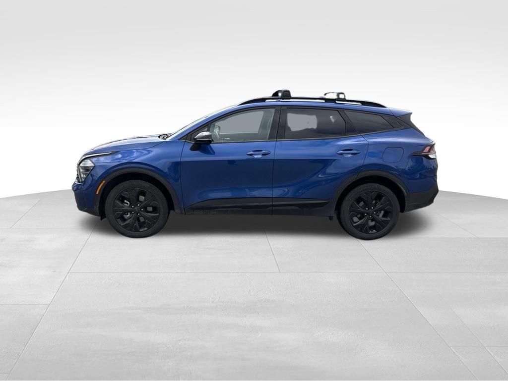 Used 2025 Kia Sportage X-Line AWD/4WD image 2