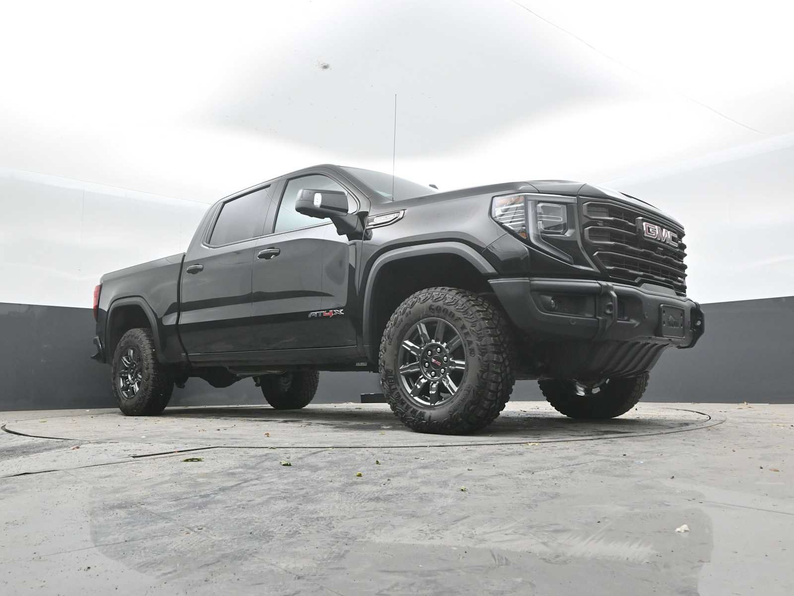 New 2026 GMC Sierra 1500 AT4X AWD/4WD image 42