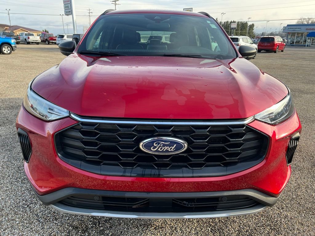 Used 2025 Ford Escape ST-Line image 10