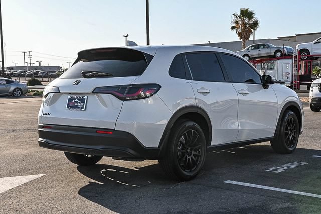 Used 2025 Honda HR-V LX image 9