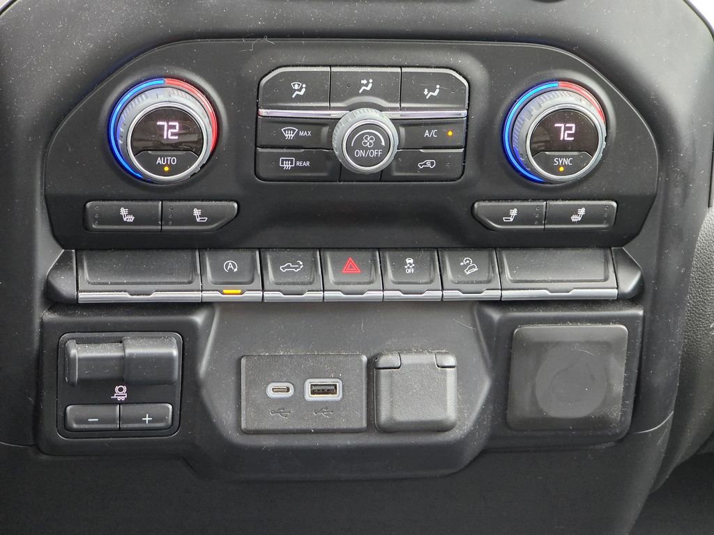 Used 2021 Chevrolet Silverado 1500 LT AWD/4WD image 19