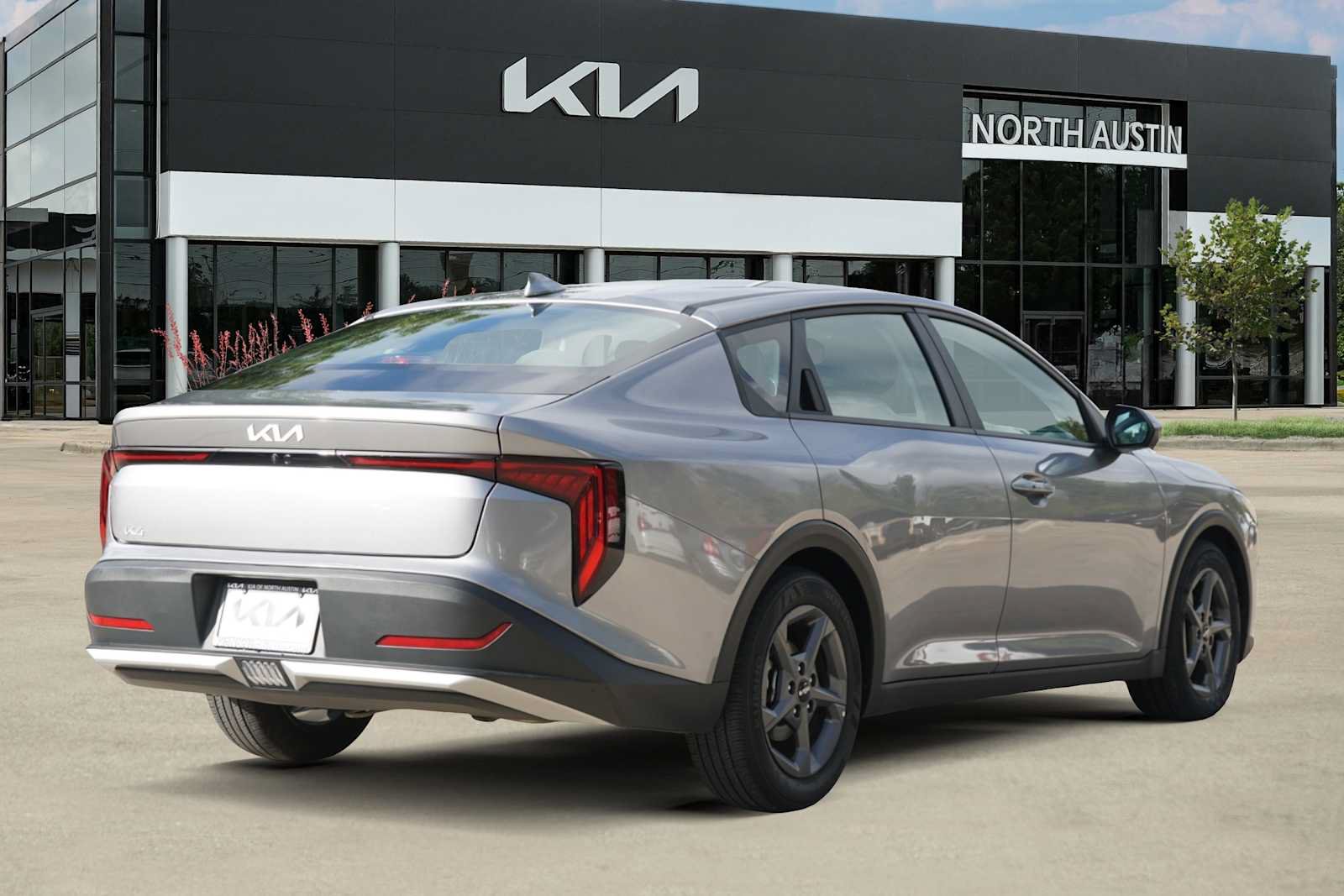 Certified 2025 Kia K4 FWD image 5