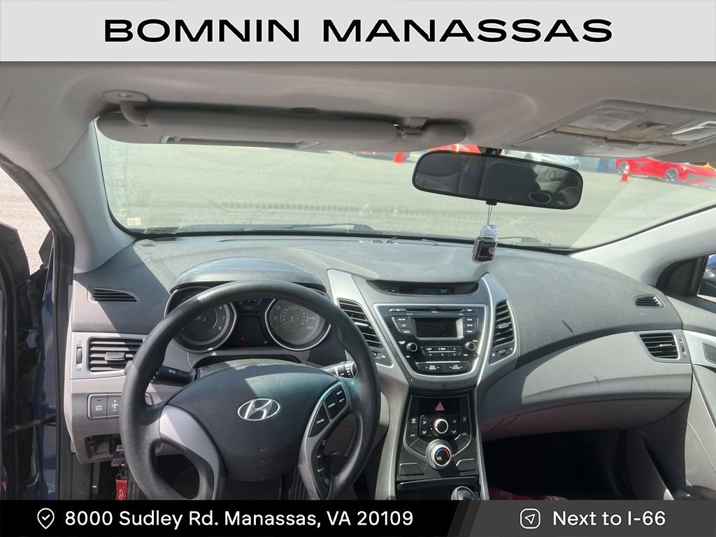 Used 2014 Hyundai Elantra SE FWD image 6